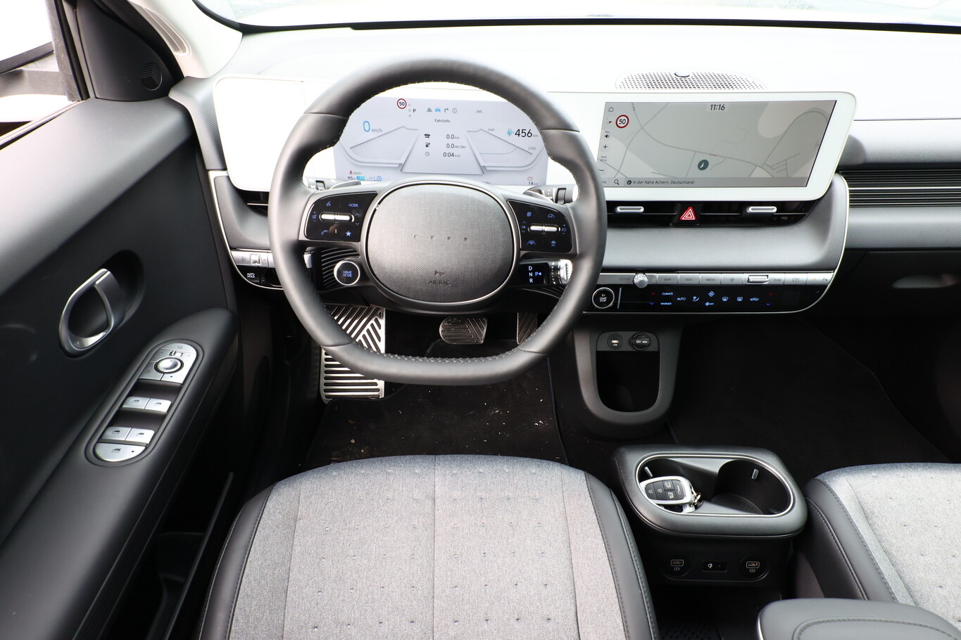 Hyundai IONIQ 5 Dynamiq 77,4kWh LED Nav eHk SHZ Privacy 107565848 6