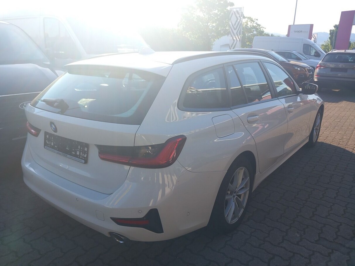 Auto Abo Foto Nummer 3 von 4
