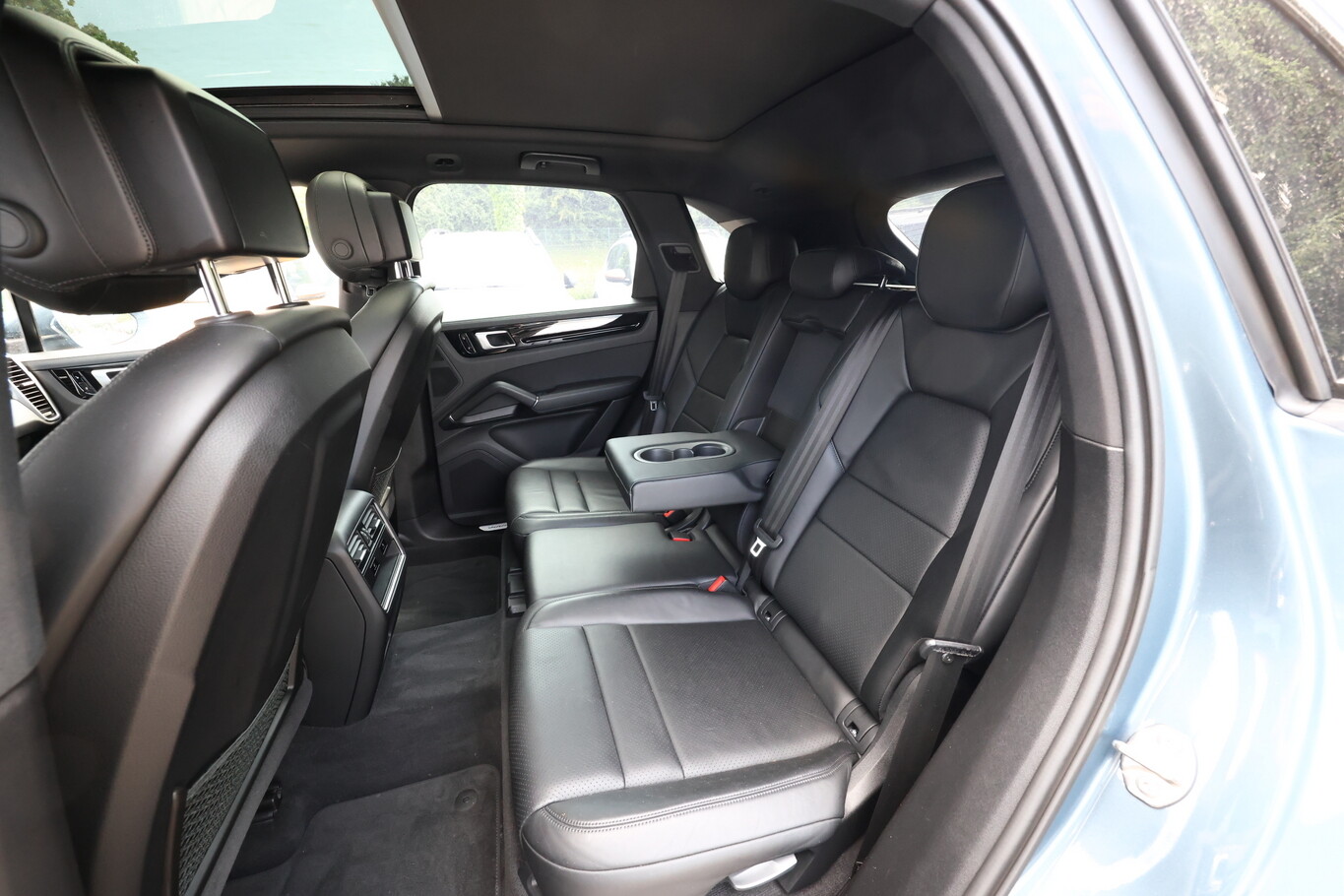 Porsche Cayenne 3.0 V6 340 PASM Pano 20Z AHK PDLS LED 124721720 9