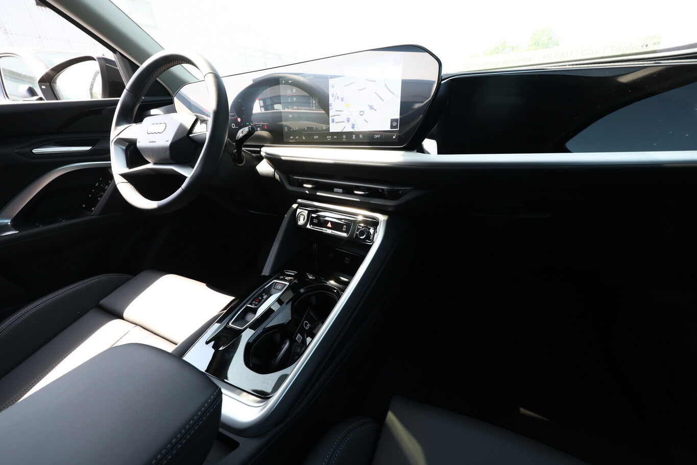 Audi Q5 TDI 204 S line Tech Pano PrivG VirCo+ eHK 19Z 142538457 8