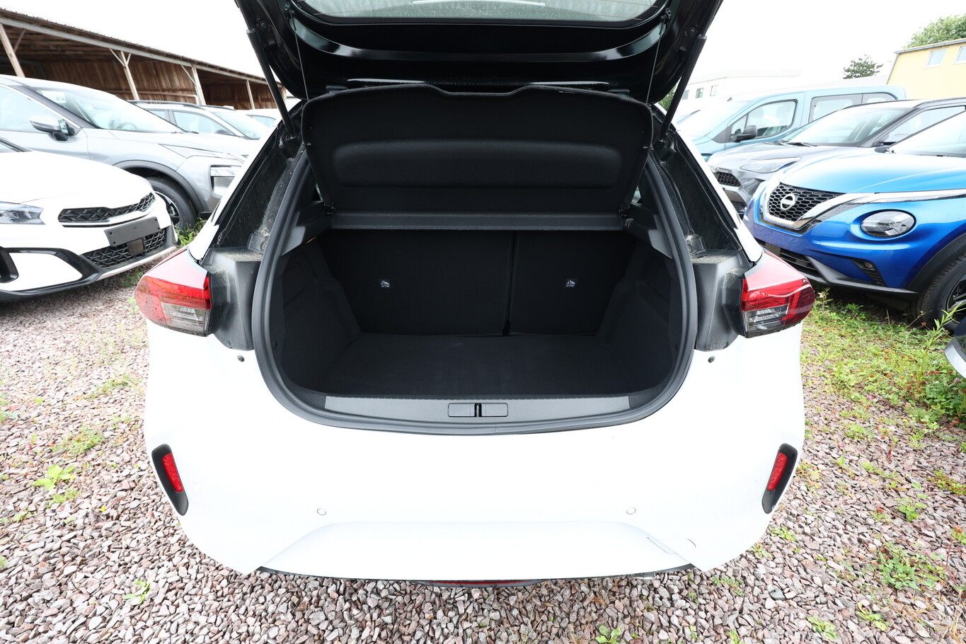 Opel Corsa GS Kam PDC vo/hi AppC Totw LM16Z 10