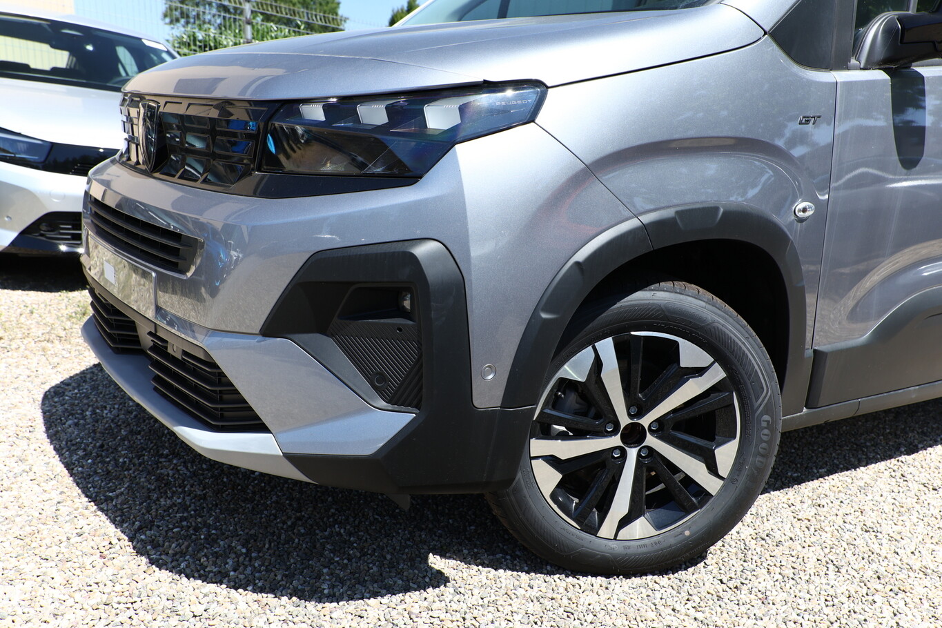 Peugeot Rifter M1 AT GT Pano Keyl Nav Kam 2xPDC ACC TotW 146169435 4