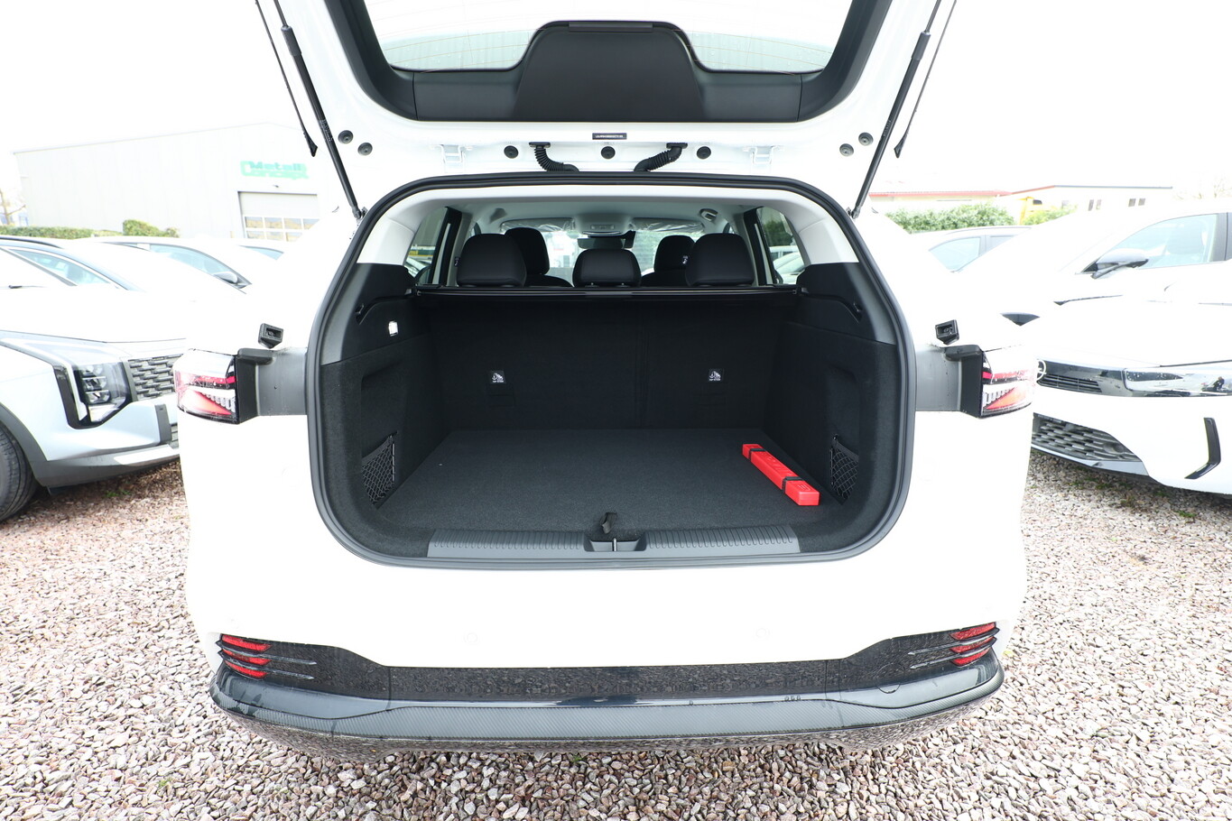MG HS HEV+ Comfort ACC TotW Kam Nav LED Keyl 19Z 146640108 10