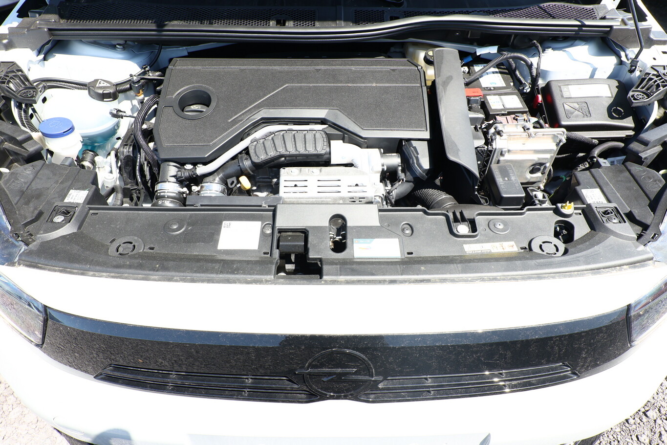 Opel Corsa Hybrid 145 Ultimate IntelliLux NaviP PrivG 148071687 11