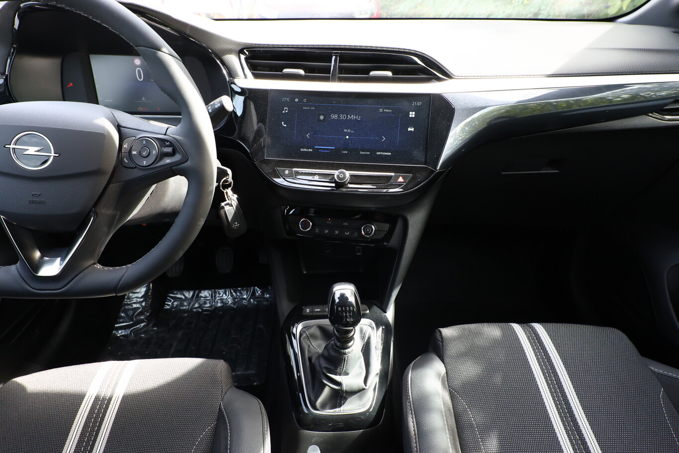 Opel Corsa GS Kam PDC vo/hi AppC Totw LM16Z 10