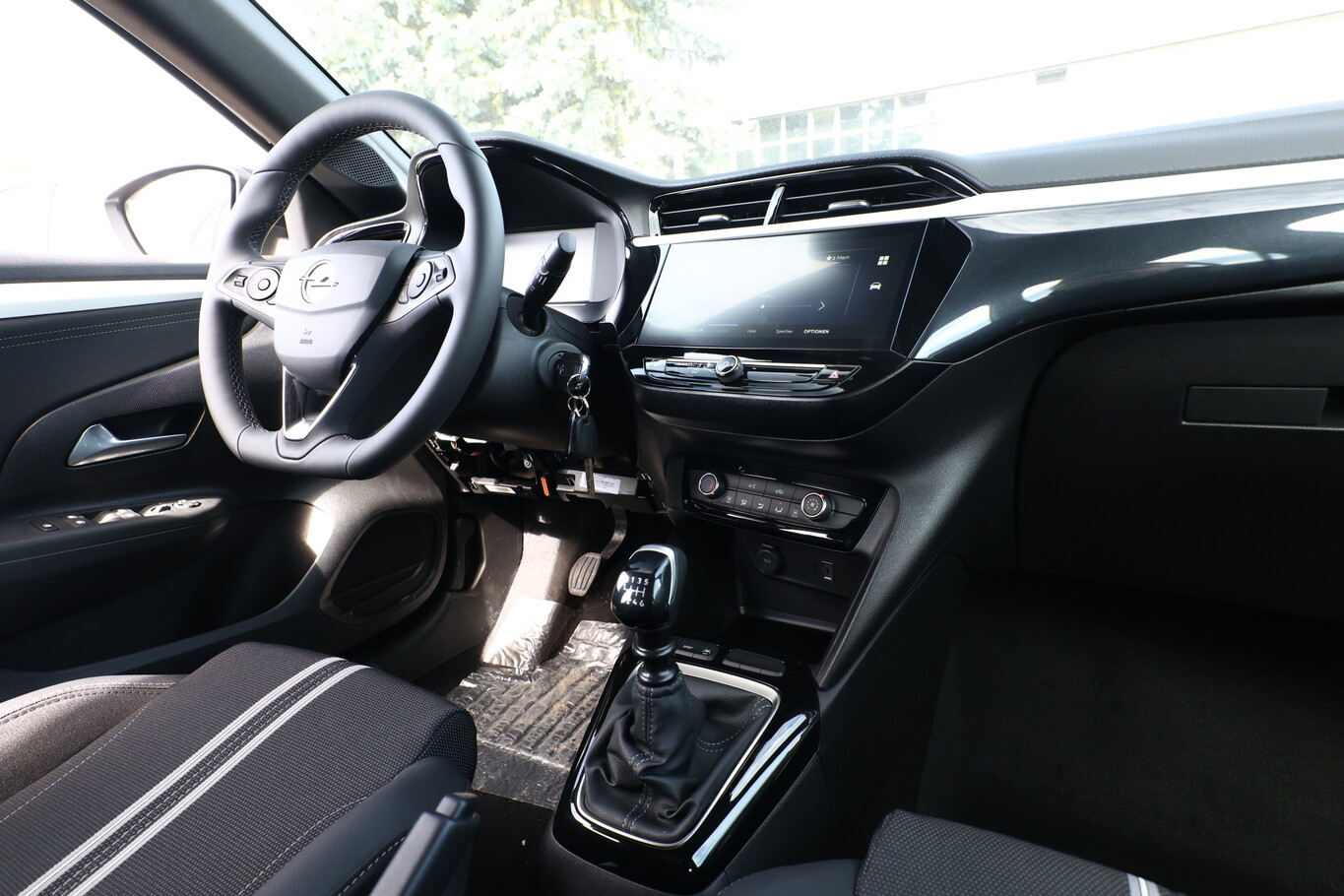 Opel Corsa GS Kam PDC vo/hi AppC Totw LM16Z 10