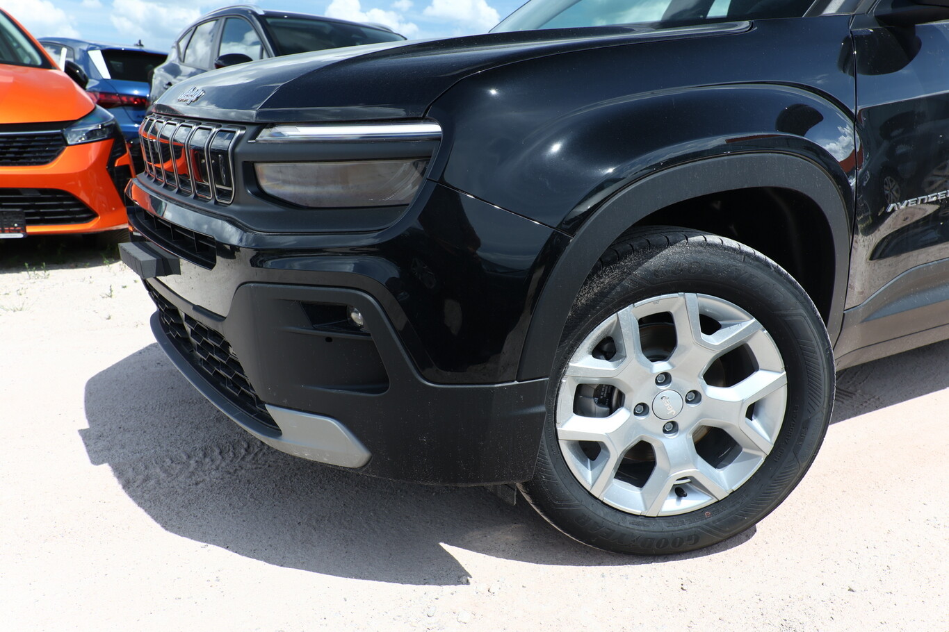Jeep Avenger Hybrid Altitude Kam KlimaA ACC 17Z AppCo 153972070 4