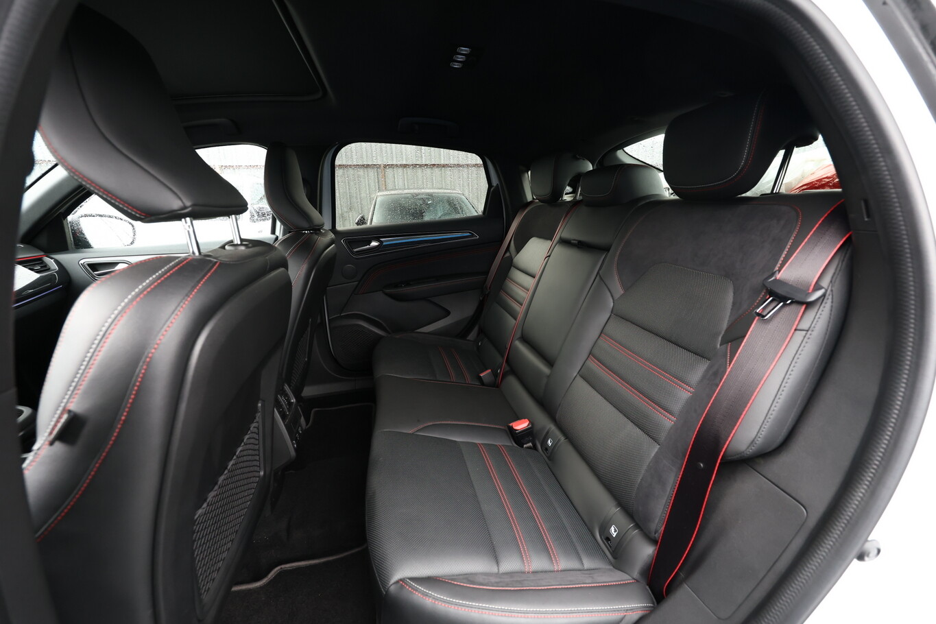 Renault Arkana 1.3 TCe 160 EDC R.S. Line Nav Kam360&deg; ACC 154276720 9