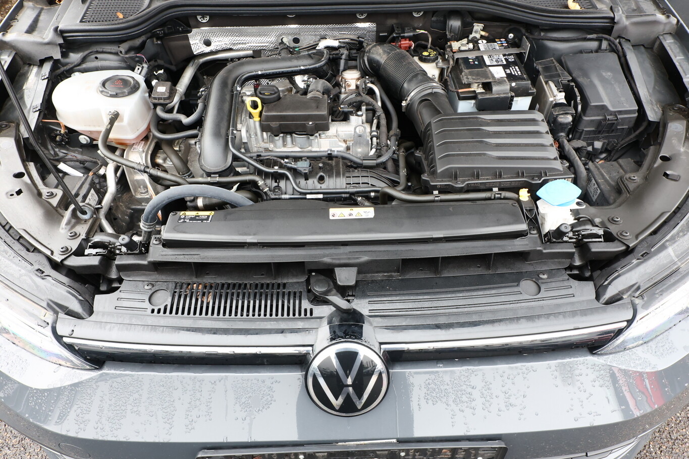 Volkswagen Golf VIII 1.0 TSI 110 Life LED ACC VirCo SHZ App 155181739 11