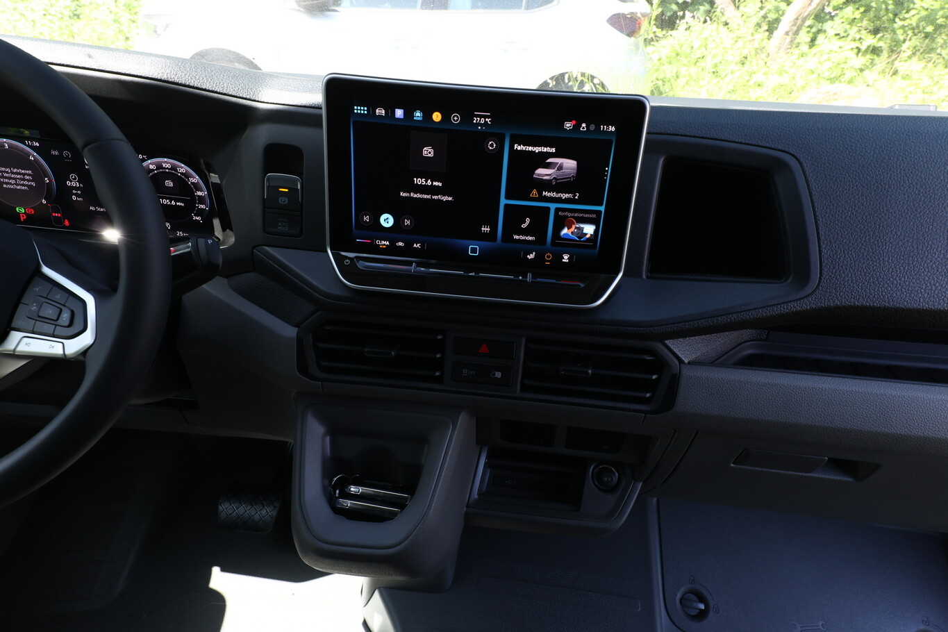 Volkswagen Crafter 35 L4H3 AT8 3S AHK Temp AppCo 2xPDC  155190958 7