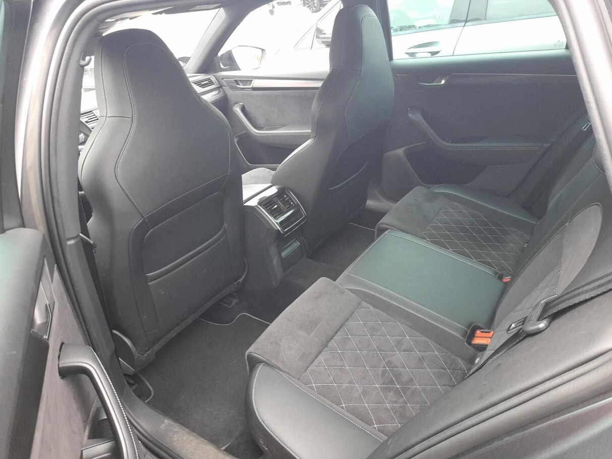 Skoda Superb Combi 2.0 TSI 190 DSG Sportline LED Nav  155734652 5