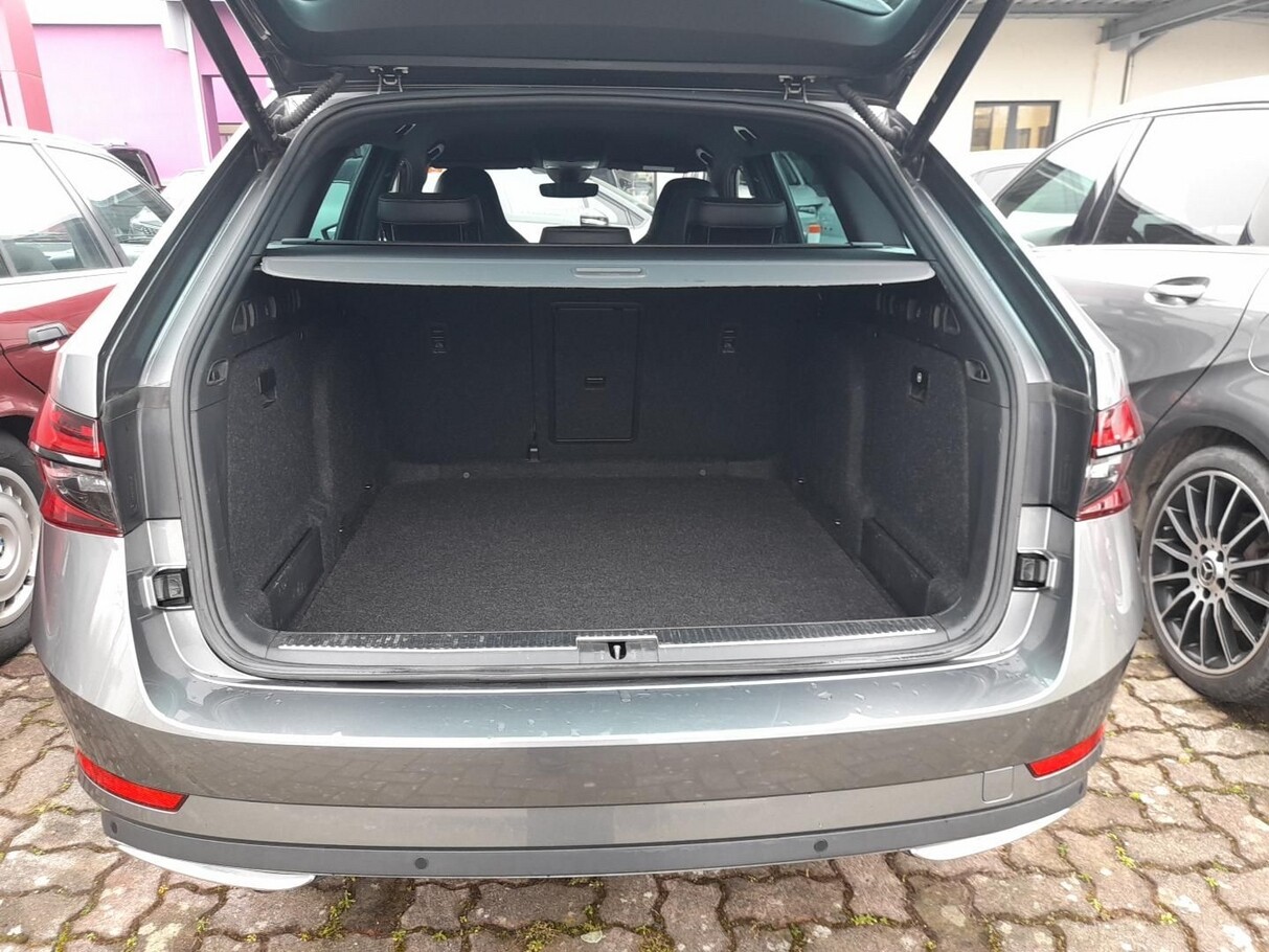 Skoda Superb Combi 2.0 TSI 190 DSG Sportline LED Nav  155734652 7