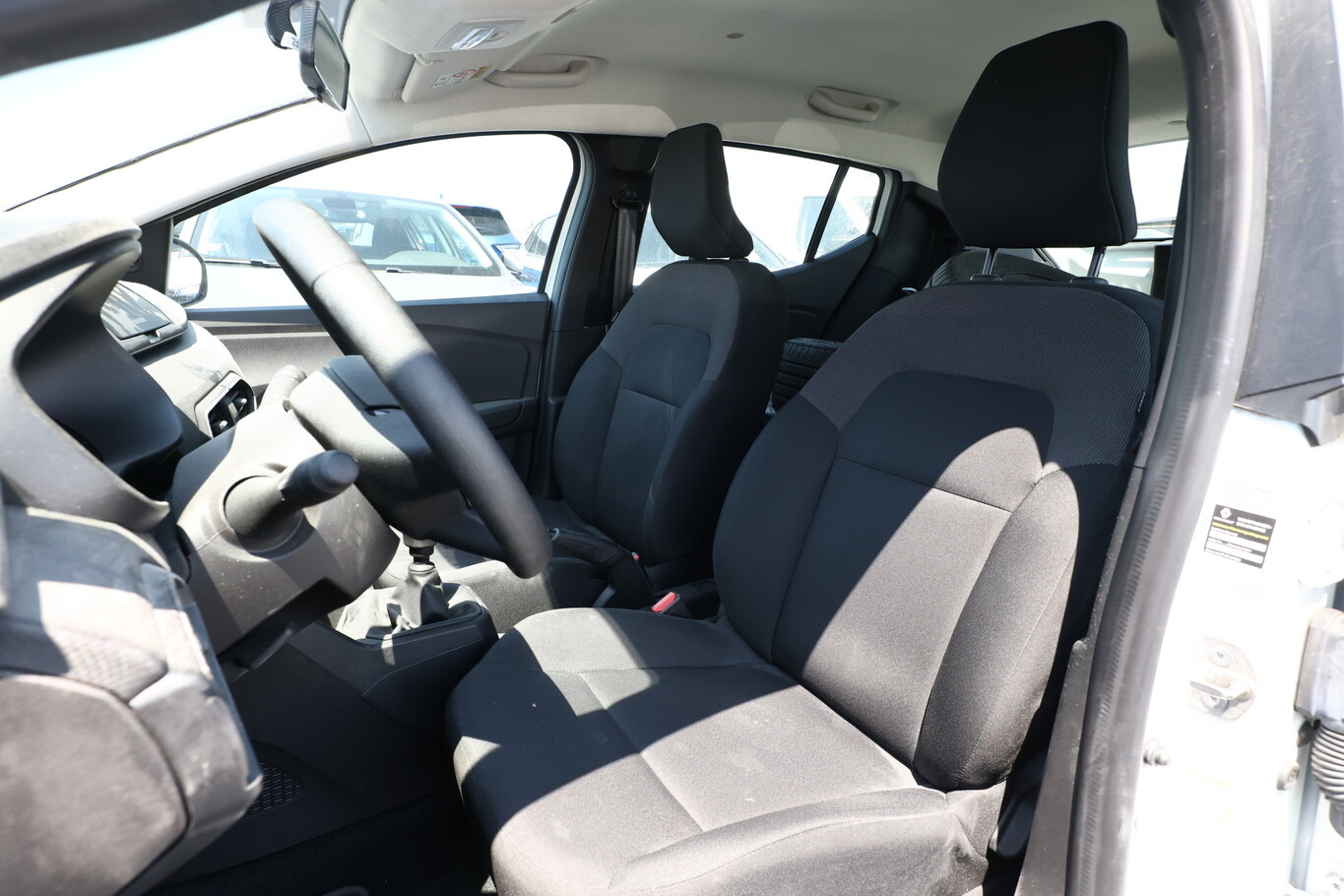 Dacia Sandero III TCe 100 ECO-G Essential Tempomat 165864507 5
