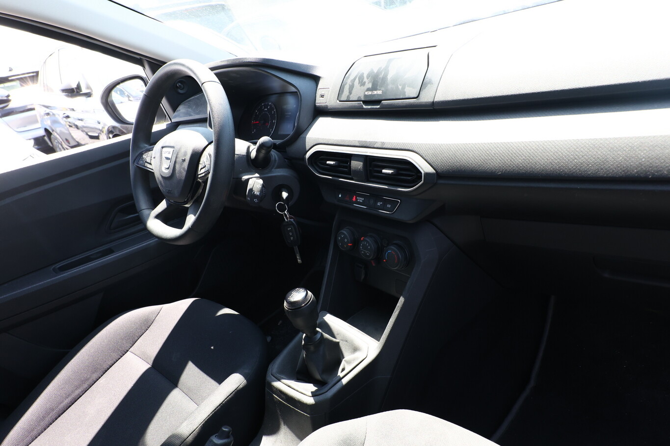 Dacia Sandero III TCe 100 ECO-G Essential Tempomat 165864507 8