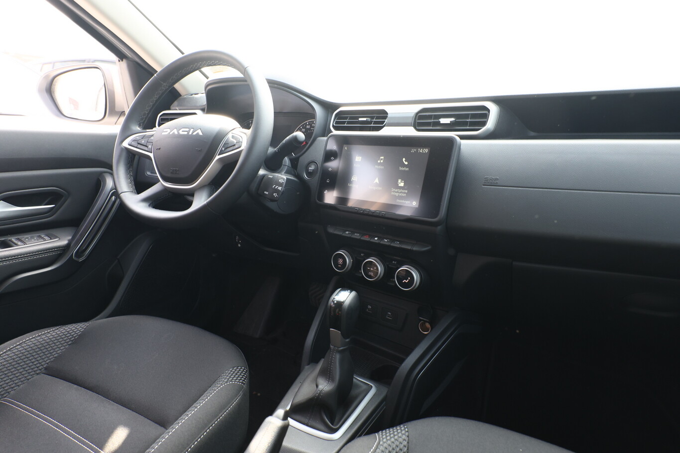 Dacia Duster II 1.3 TCe 150 EDC Journey Nav PDC SHZ 166265194 8