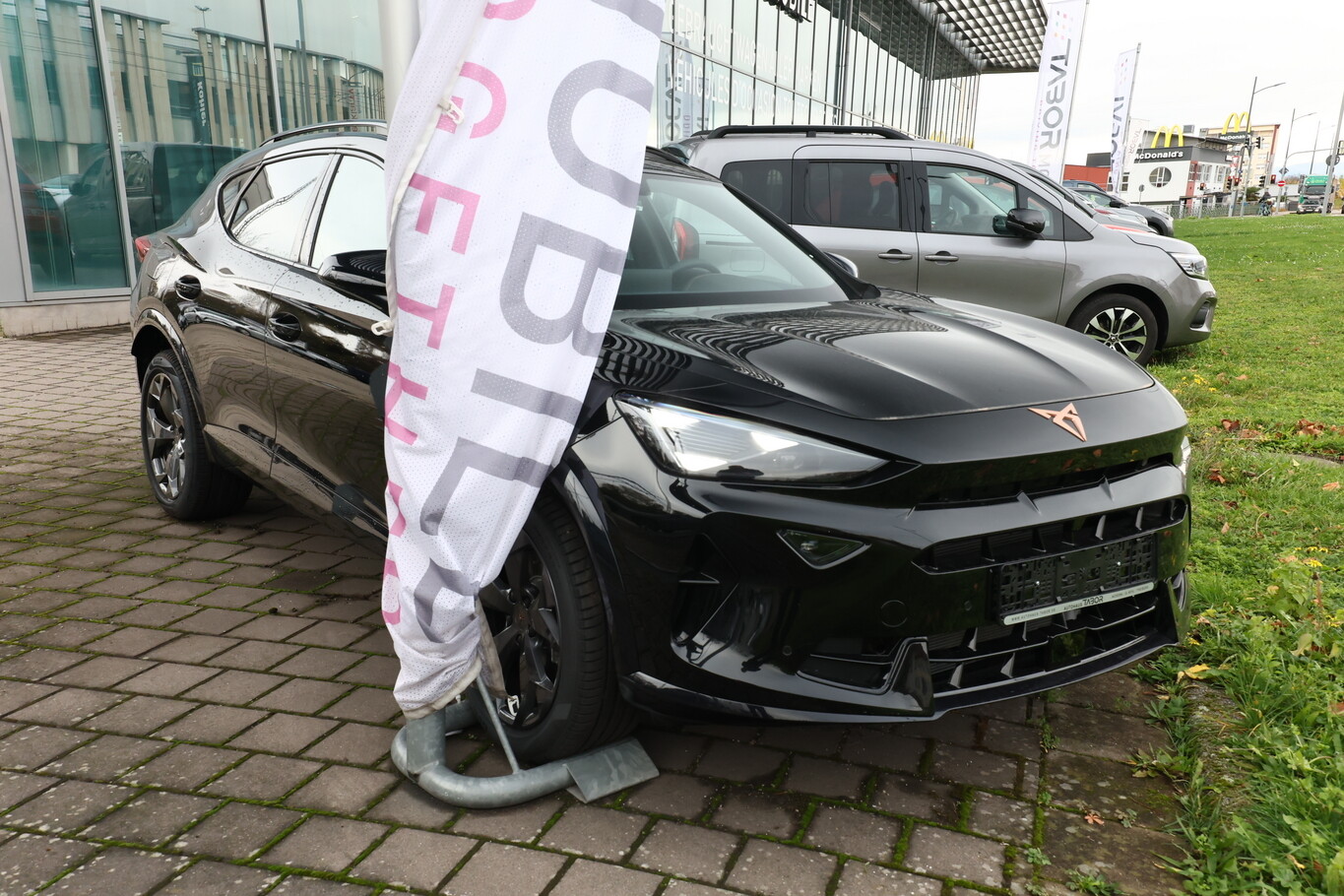 Cupra Formentor eTSI DSG EdgeP SHZ eHK Kessy Kam 3ZCli 169491728 1