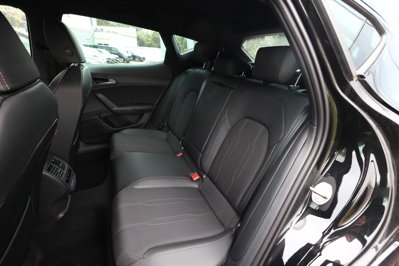 Cupra Formentor eTSI DSG EdgeP SHZ eHK Kessy Kam 3ZCli 169491728 9