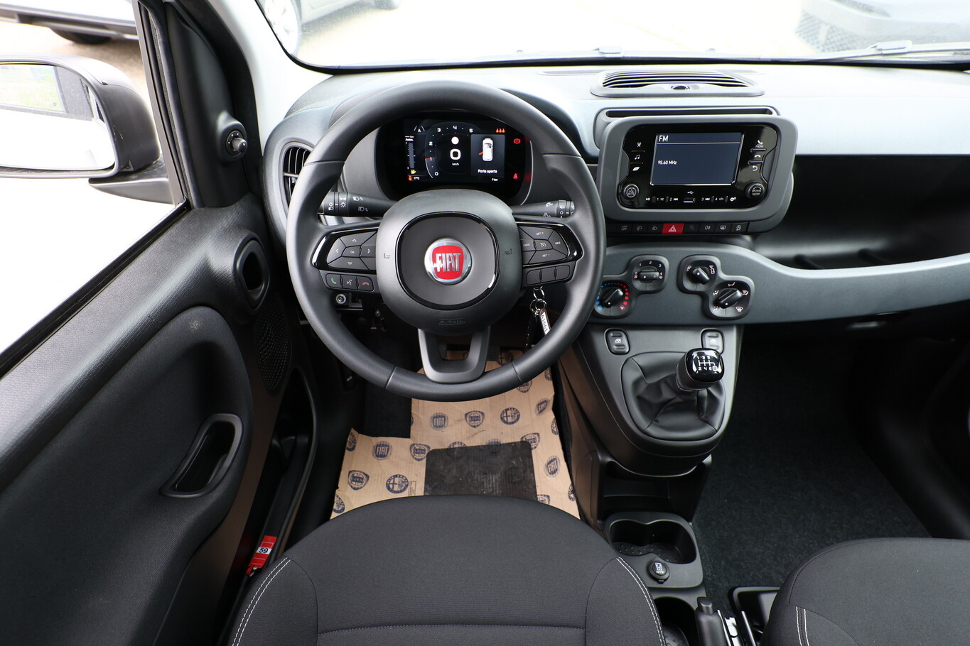 Fiat Panda MHEV 5