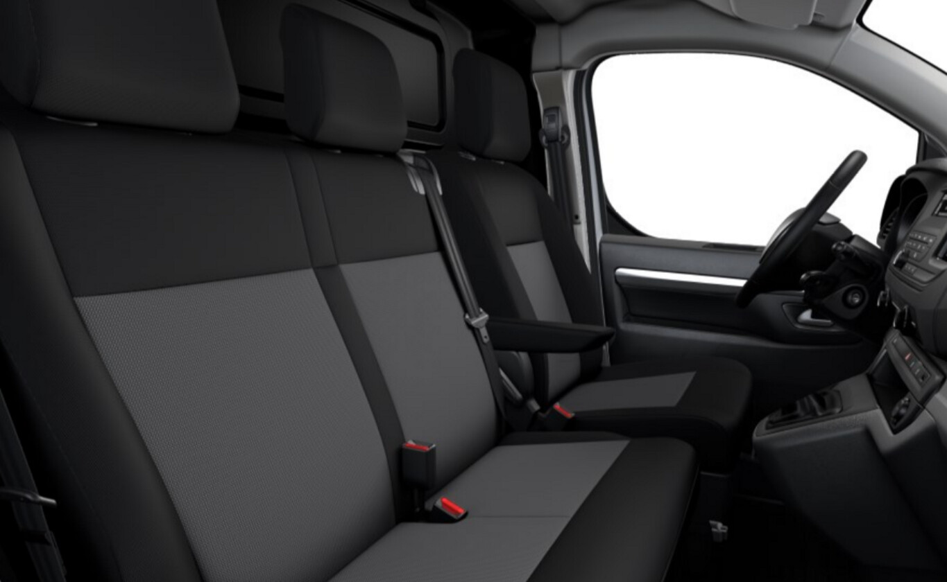 Peugeot Expert 75kWh L2 VisibilityP 11kWOBC HFT DAB Temp 170549099 4