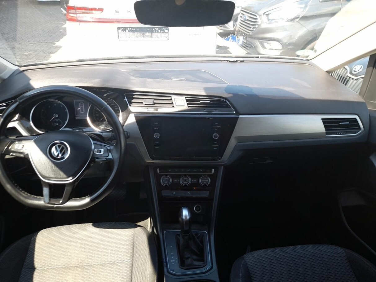 Volkswagen Touran 1.5 TSI 150 DSG Comfortline 7S R-Line Nav 170777668 6