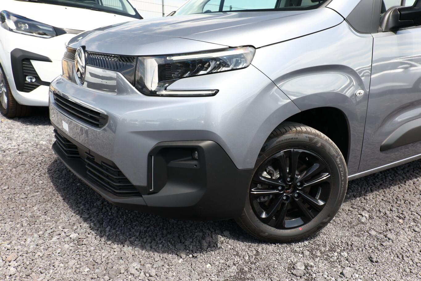 Citro&euml;n Berlingo PKW AT MAX M LED Kam LHZ PrivG DigC BT 170790036 4
