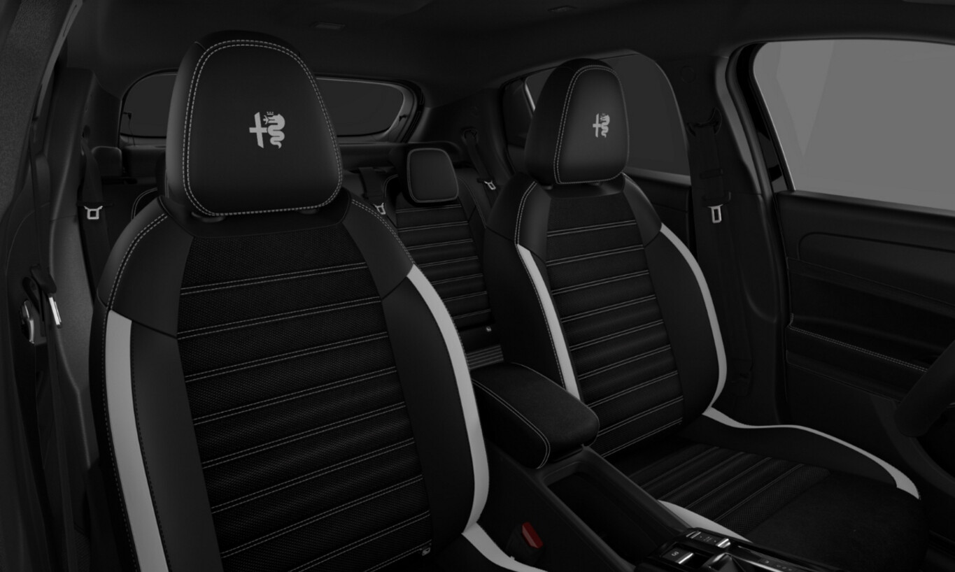Alfa Romeo Junior Ibrida Sport Speciale TechP Matrix 18