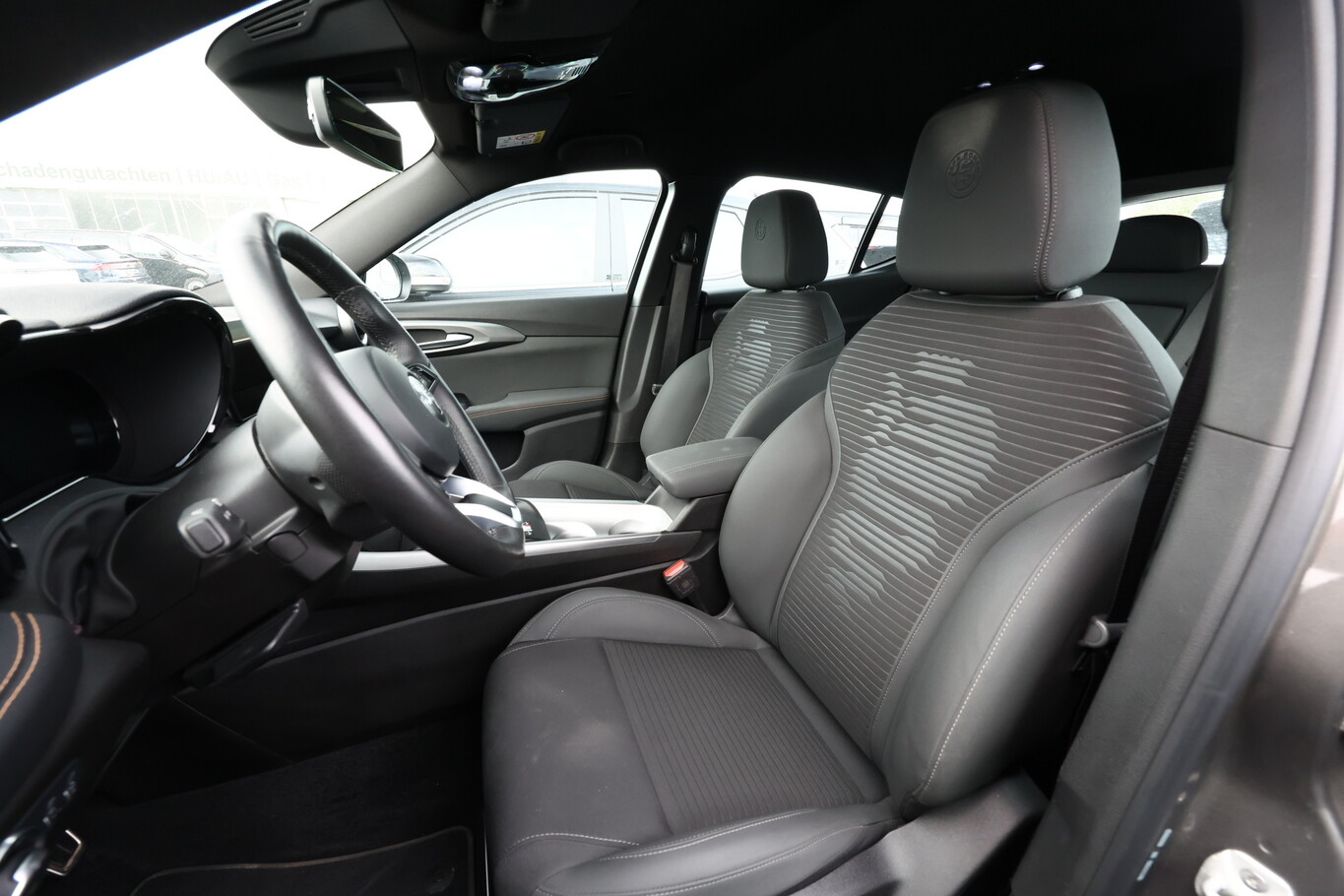 Alfa Romeo Tonale Hybrid Sprint TechP Klimaaut. 19