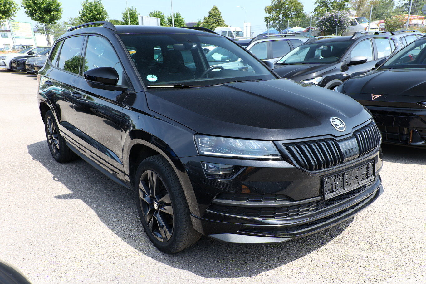 Skoda Karoq 2.0 TDI 150 Sportline LED Nav VirtC SideA 177070674 1