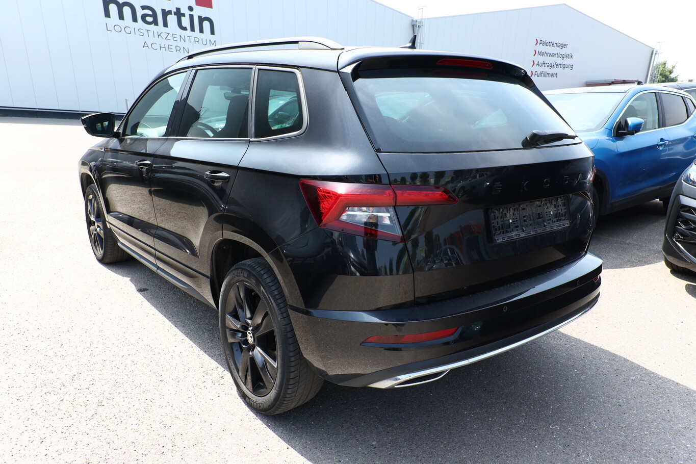 Skoda Karoq 2.0 TDI 150 Sportline LED Nav VirtC SideA 177070674 3