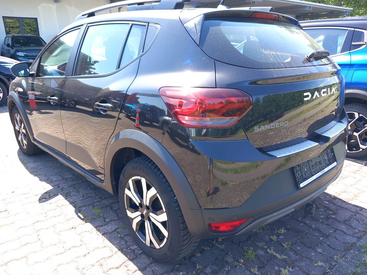 Dacia Sandero Stepway III 1.0 TCe 110 Expression+ Nav 177077716 3