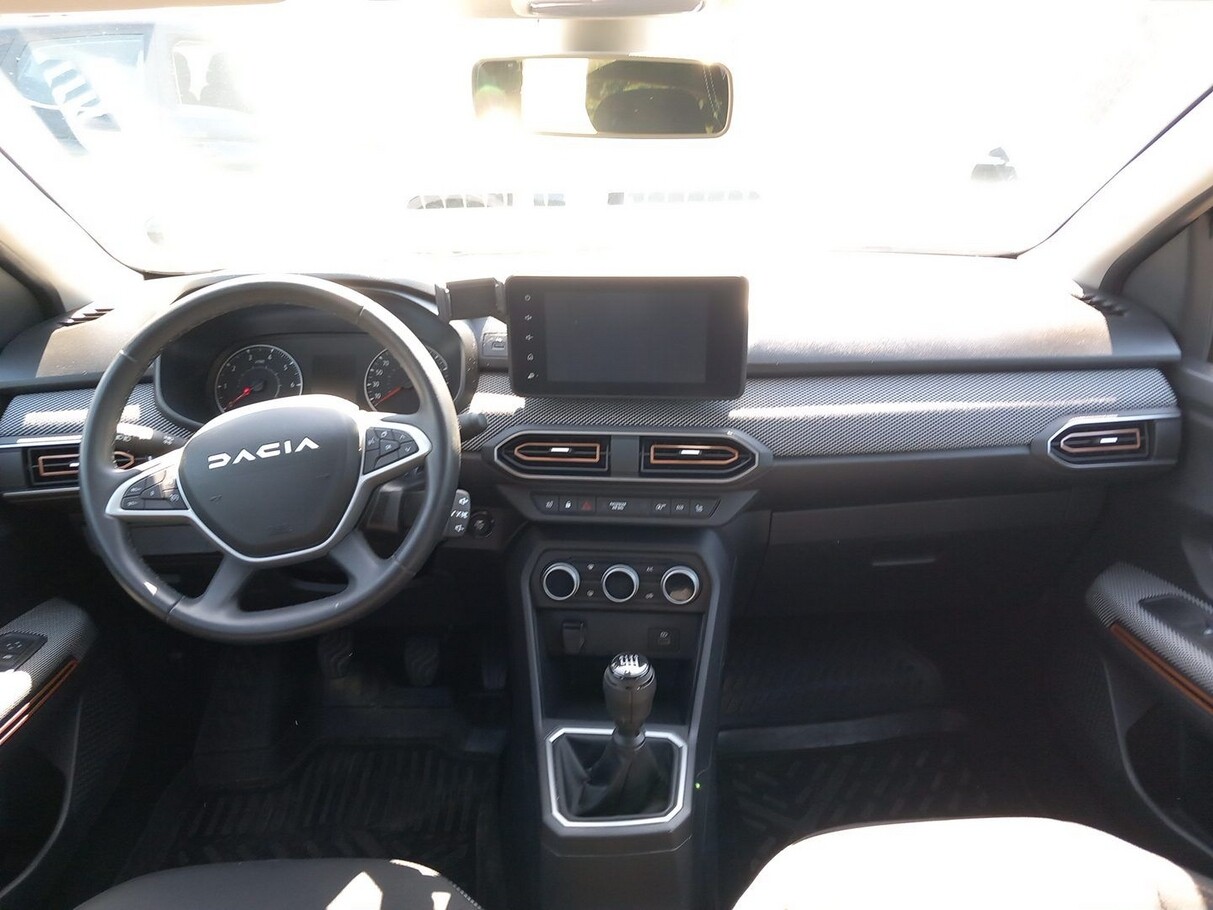 Dacia Sandero Stepway III 1.0 TCe 110 Expression+ Nav 177077716 4