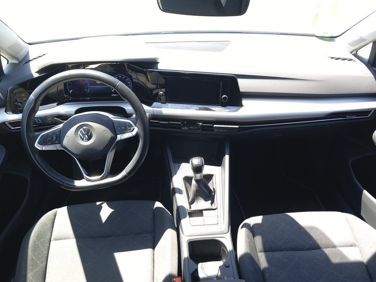 Volkswagen Golf VIII 1.0 TSI 110 Life LED ACC VirCo SHZ App 177677035 6