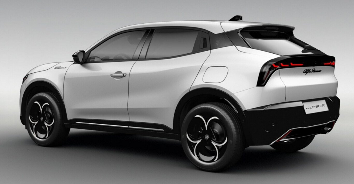 Alfa Romeo Junior Ibrida Q4 Sport Speciale TechP 18