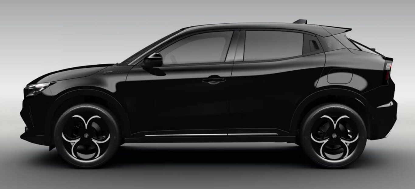 Alfa Romeo Junior Ibrida Q4 Sport Speciale TechP 18