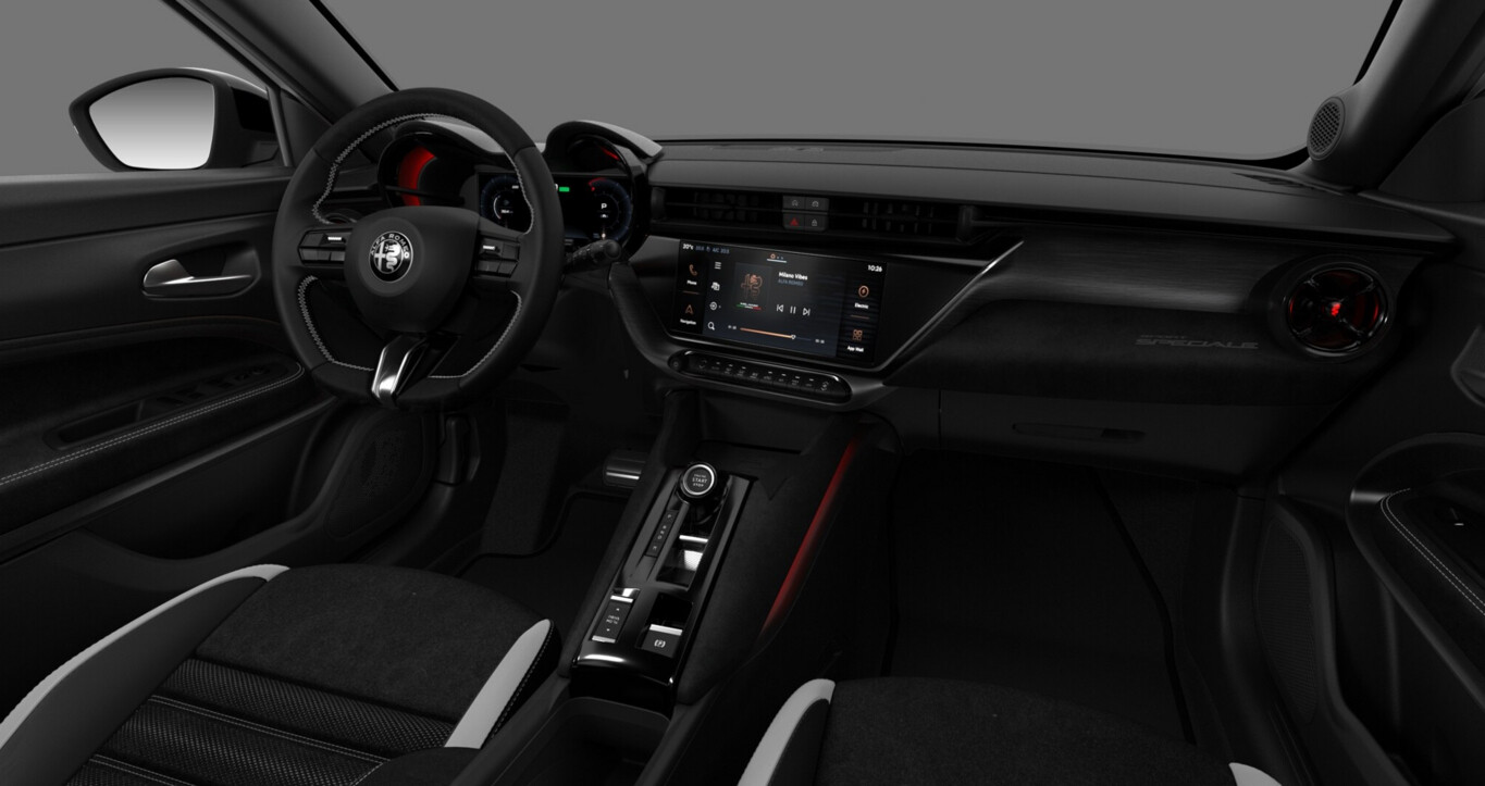 Alfa Romeo Junior Ibrida Q4 Sport Speciale TechP 18