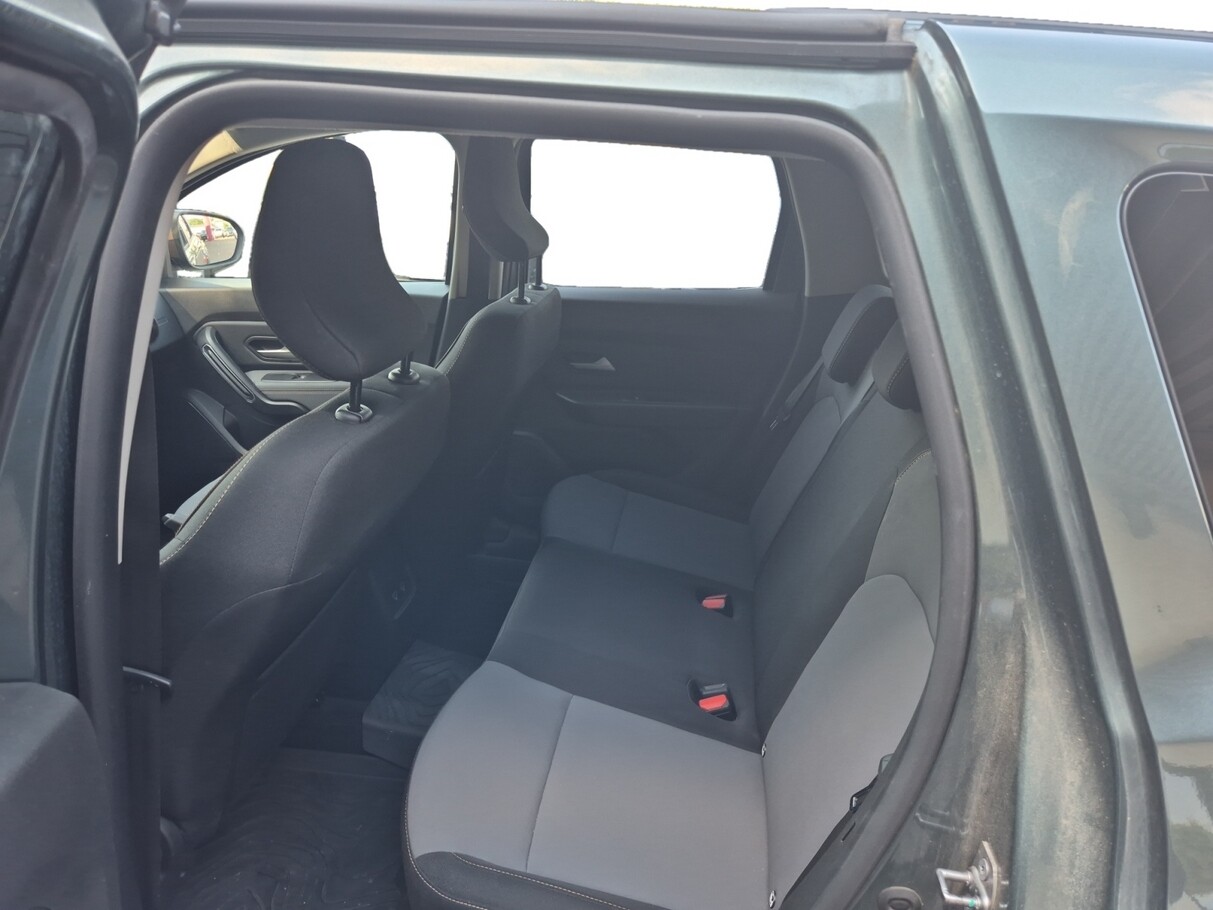 Dacia Duster II 1.3 TCe 150 EDC Extreme Nav Temp PDC 178992022 8