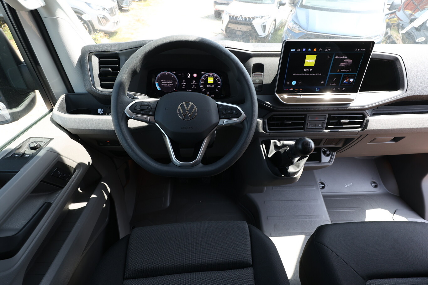 Volkswagen Crafter 35 L4H3 3S Temp Kam AppCo 2xPDC VorbAHK 179985427 6
