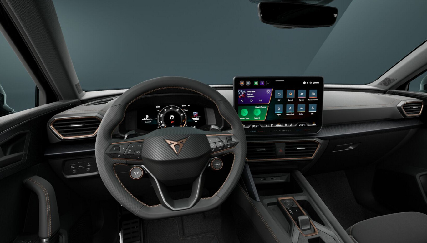 Cupra Leon ST VZ 4D Pano AHK SHZ eHK Memory Kessy 19Z 180226249 5