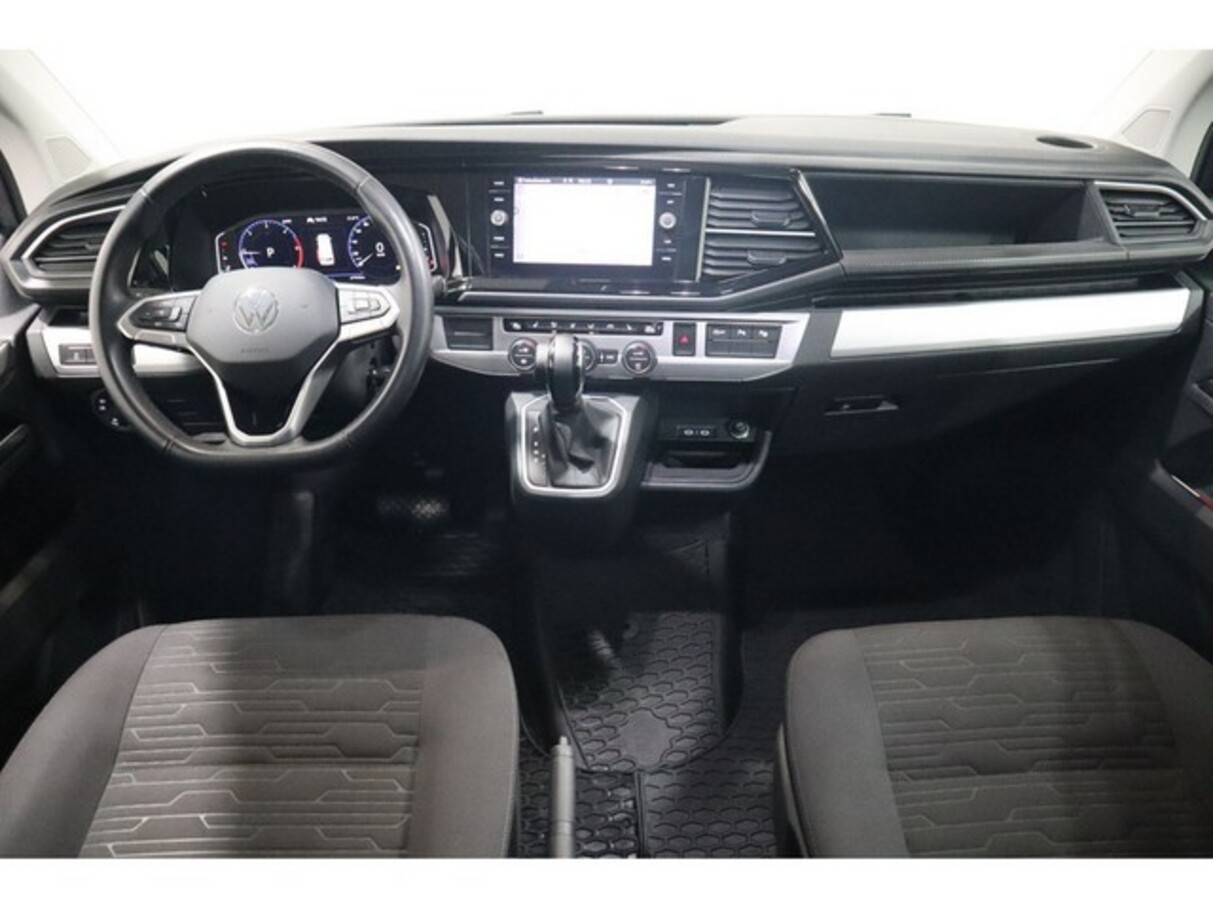 Volkswagen T6.1 Multivan TDI 204 4M FahrassP+ StHz LED+ AHK 180518292 5