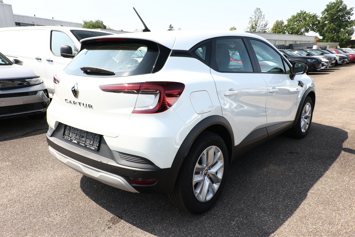 Renault Captur II 1.3 TCe 140 EDC MHEV Evolution LED Nav 180731438 2