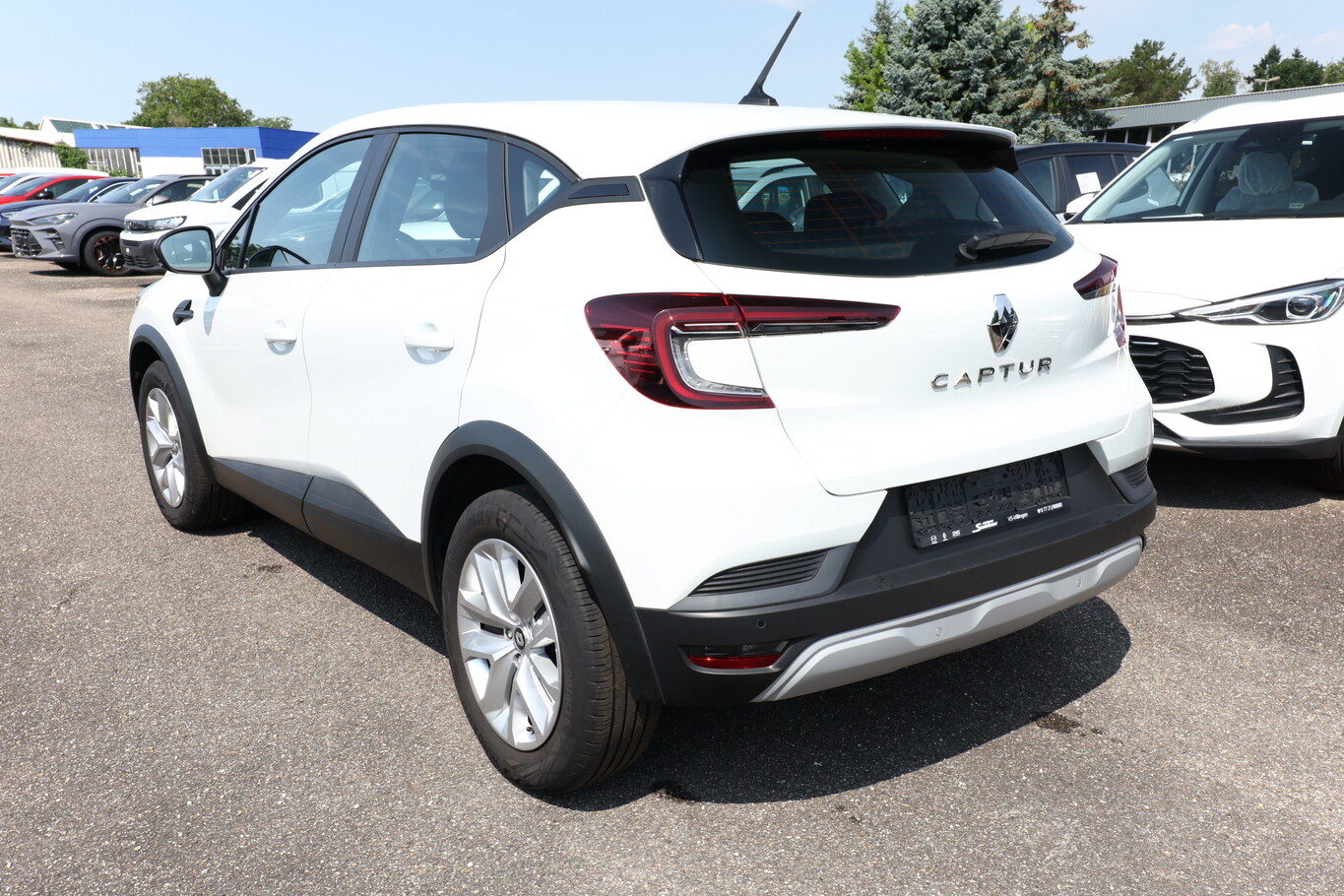 Renault Captur II 1.3 TCe 140 EDC MHEV Evolution LED Nav 180731438 3
