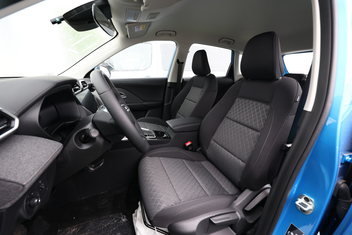 MG ZS Hybrid+ Comfort ACC LED Kam Nav TotW PDC 17Z 180742046 5