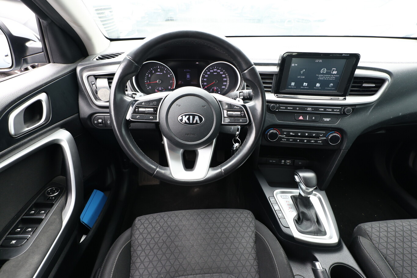 Kia Ceed 1.4 TGDI 140 DCT Vision PDC LaneAs Kam Temp 180744122 6
