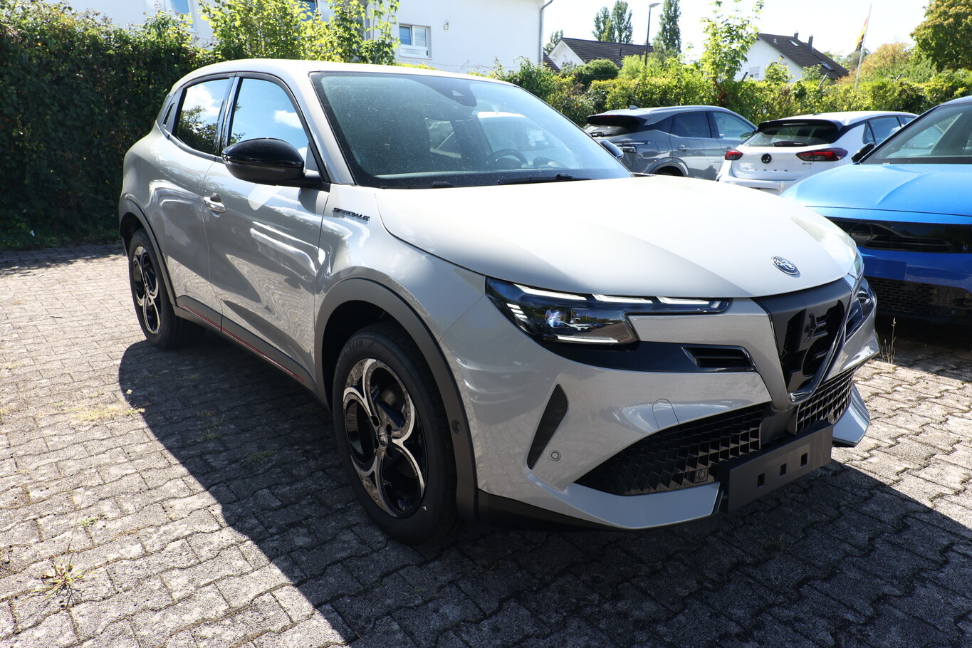 Alfa Romeo Junior Ibrida Speciale TechP Navi 18