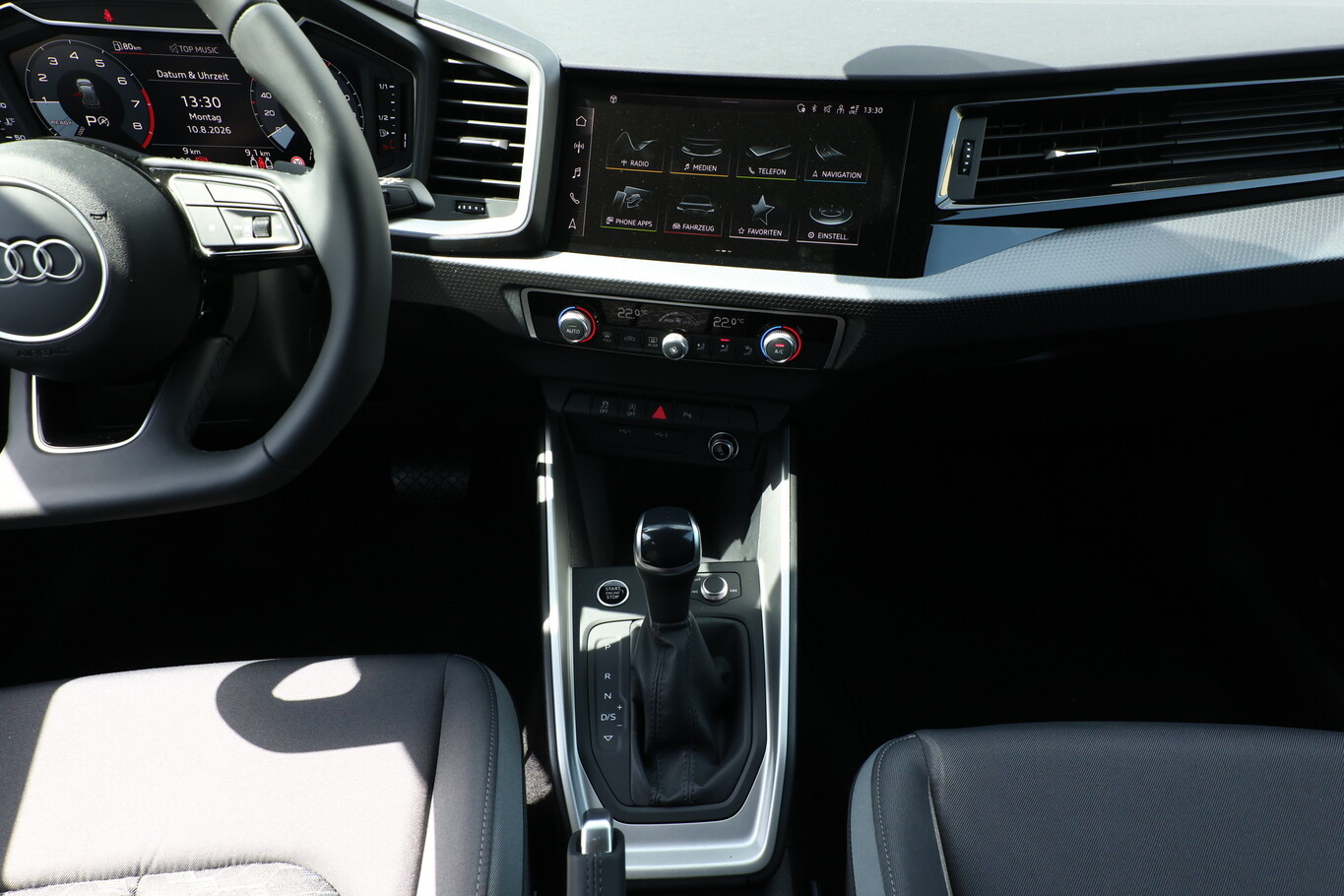 Audi A1 SB S line LED+ SportS CarPlay Kam 17Z Keyless 181667689 7