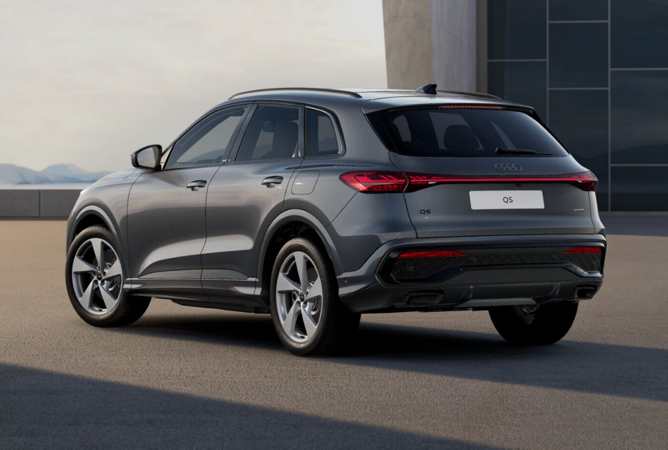 Audi Q5 e-hybrid 2xS line Tech+ Pano 20Z OptikP PrivG 181667708 2