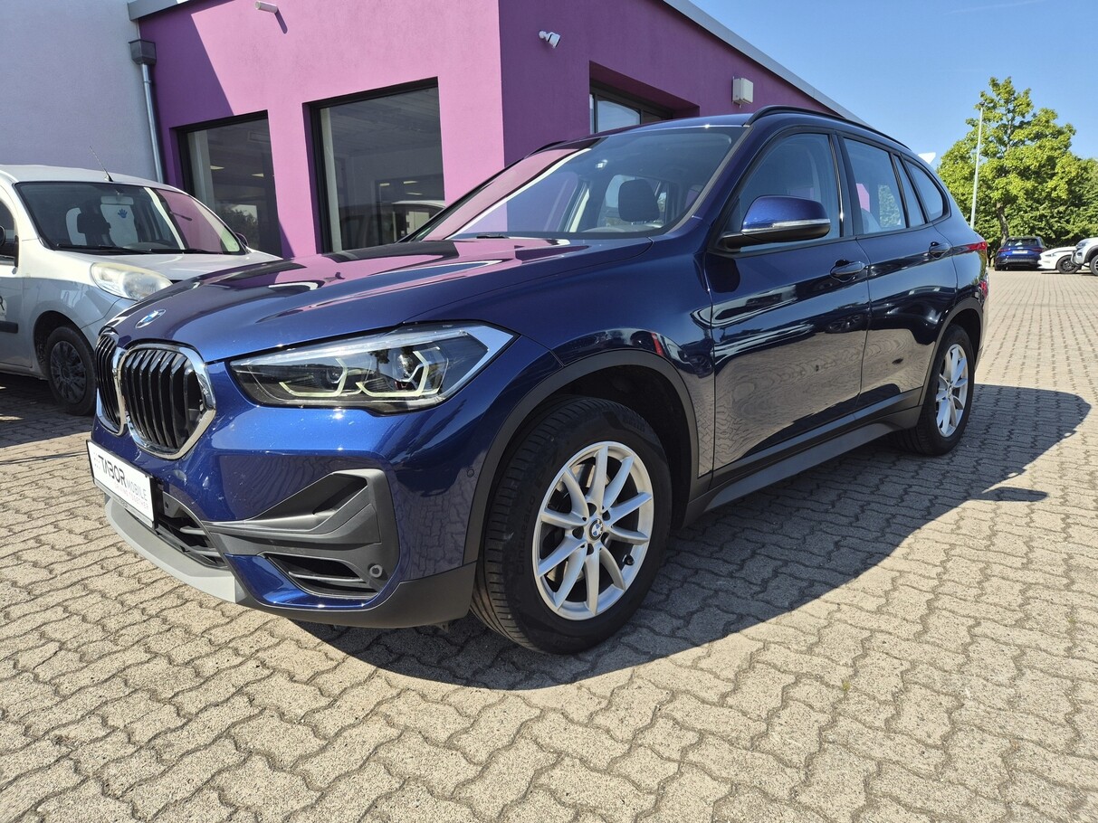 BMW X1 xDrive20i Steptronic Advantage LED Nav AHK  181879210 1