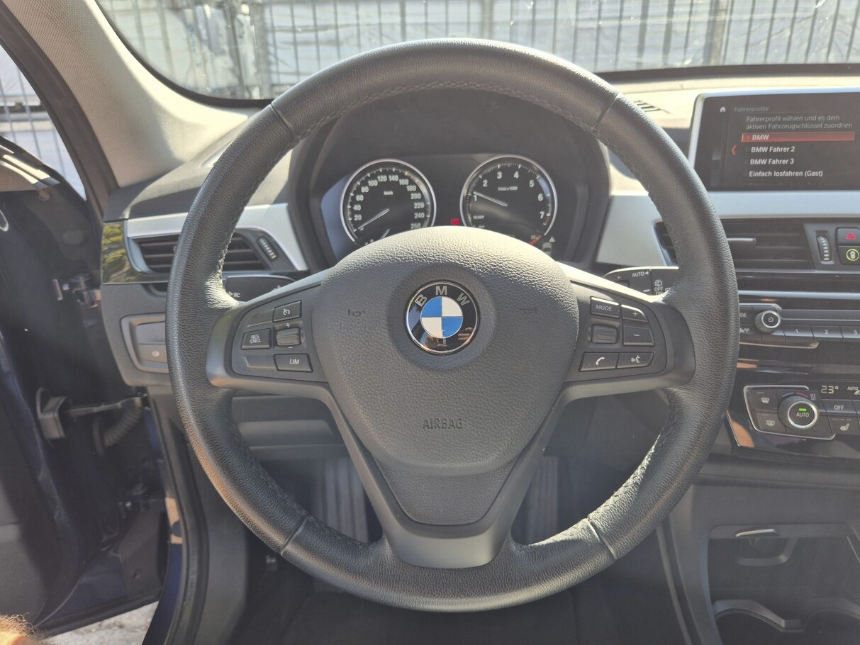 BMW X1 xDrive20i Steptronic Advantage LED Nav AHK  181879210 6