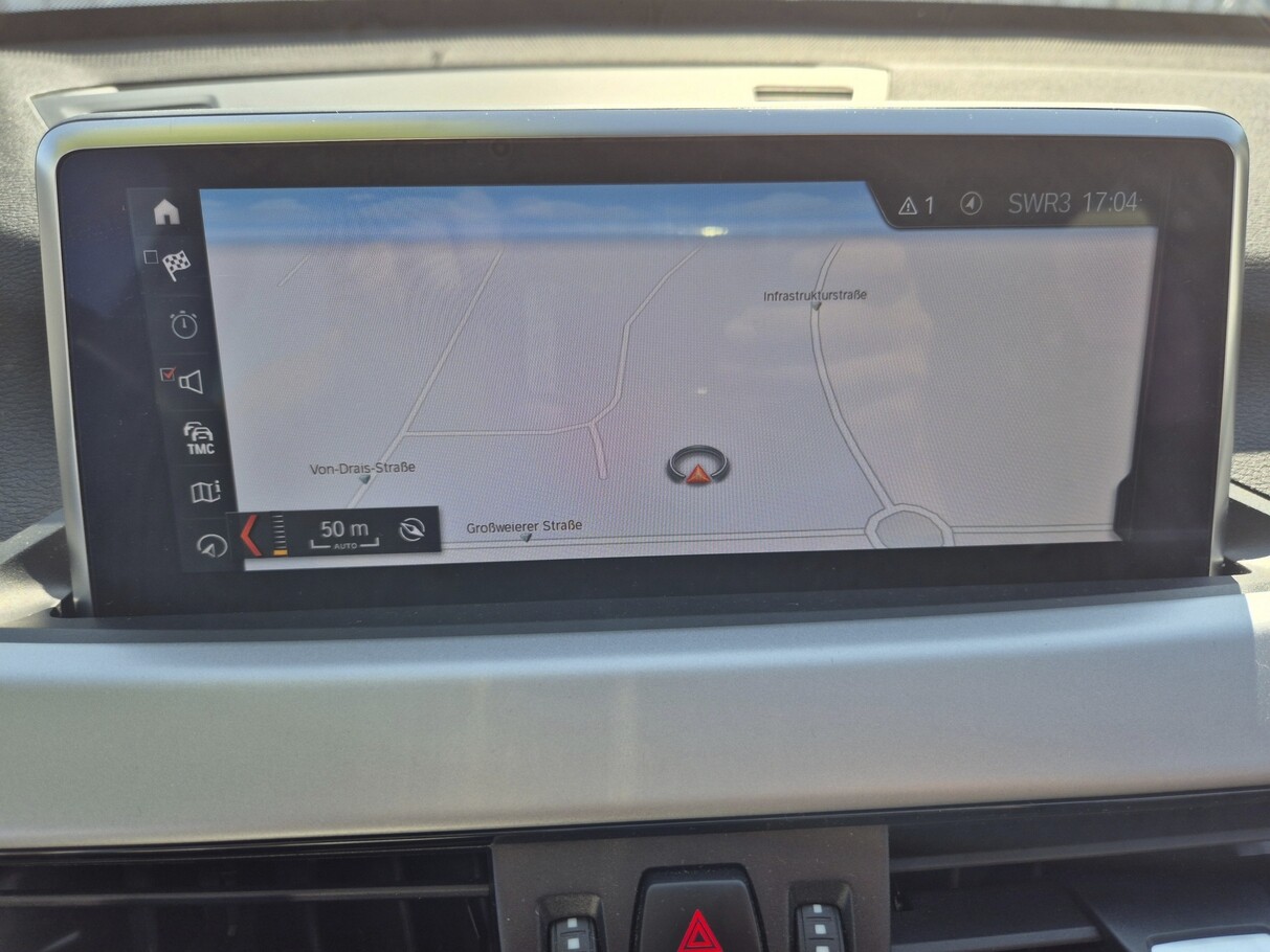 BMW X1 xDrive20i Steptronic Advantage LED Nav AHK  181879210 7