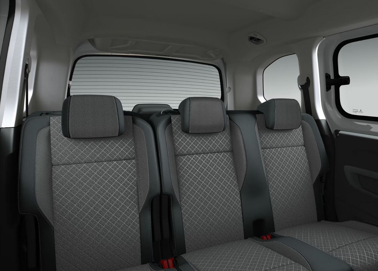Opel Combo AT8 XL StyleP SHZ Matrix PDC 10